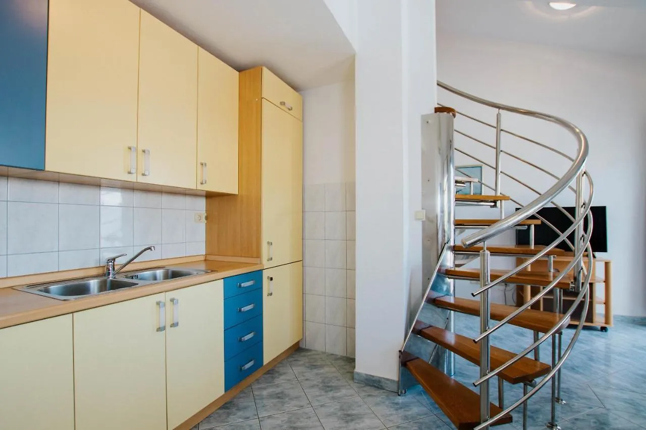 Apartment Mastrinka 11283A トロギール