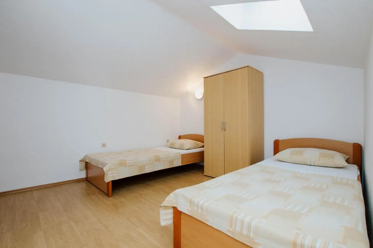 Apartment Mastrinka 11283A トロギール